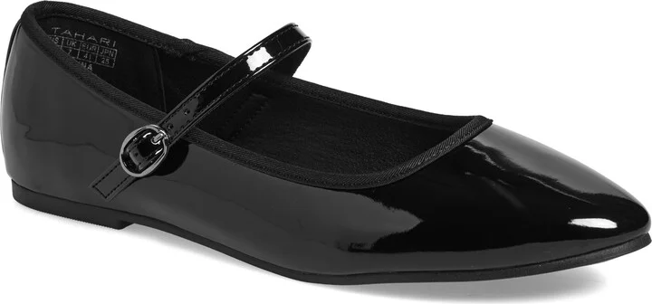 Round Toe Mary Jane Flat