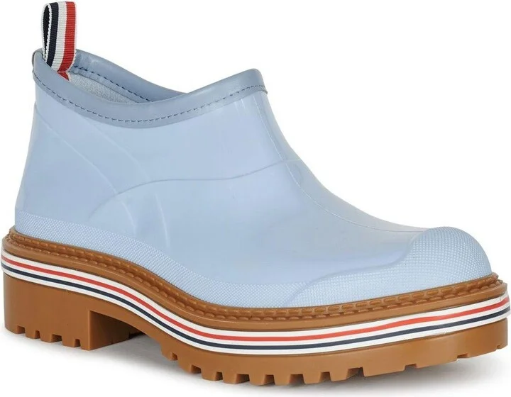 Round Toe Slip-on Boots - Image 2