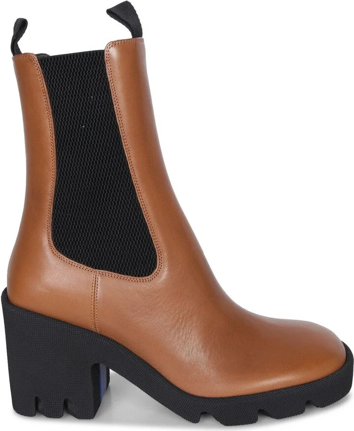 Roundtoe Heeled Ankle Boots