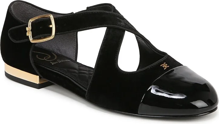Roxie Cap Toe Flat