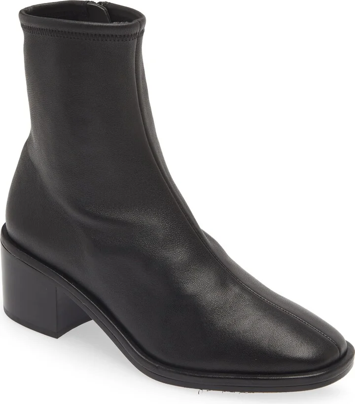 Roxy Bootie