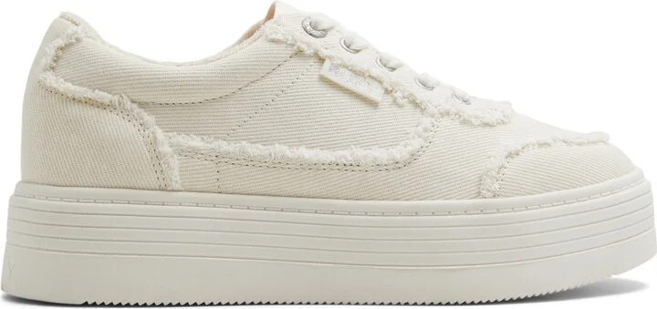 Roxy Women's Sheilahh 2.0 Fray Lace-Up Sneakers - Image 2