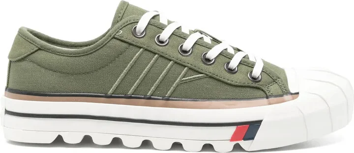 Royal Classic sneakers