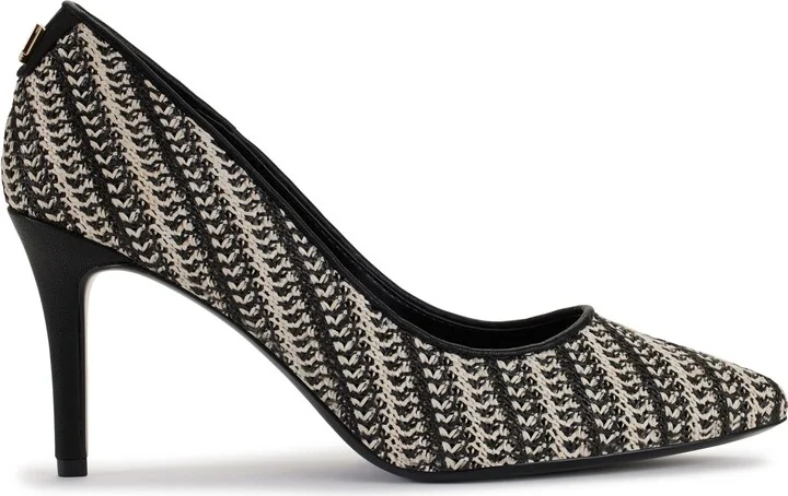 Royale Pointed Toe Pump - Image 2