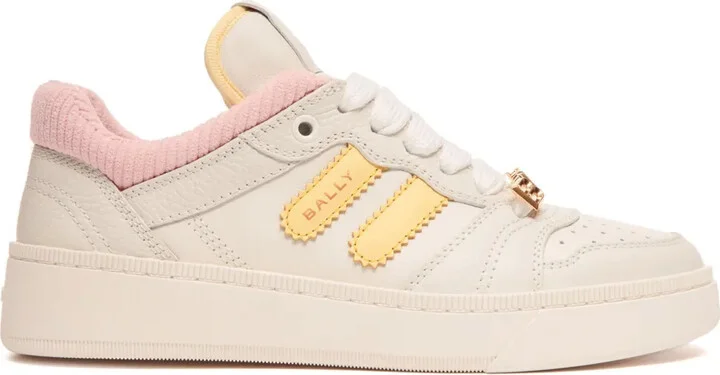 Royalty leather sneakers