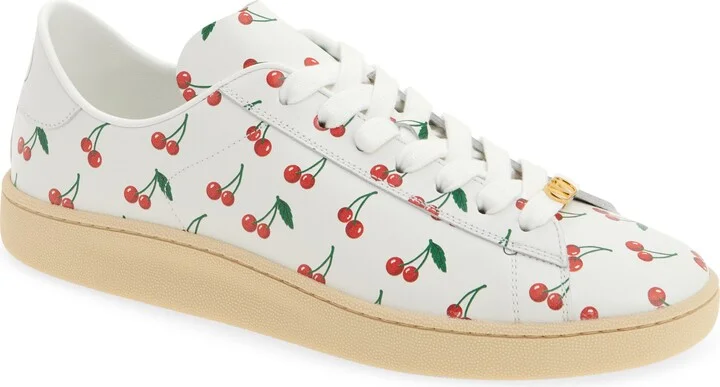 Royco Cherry Low Top Sneaker