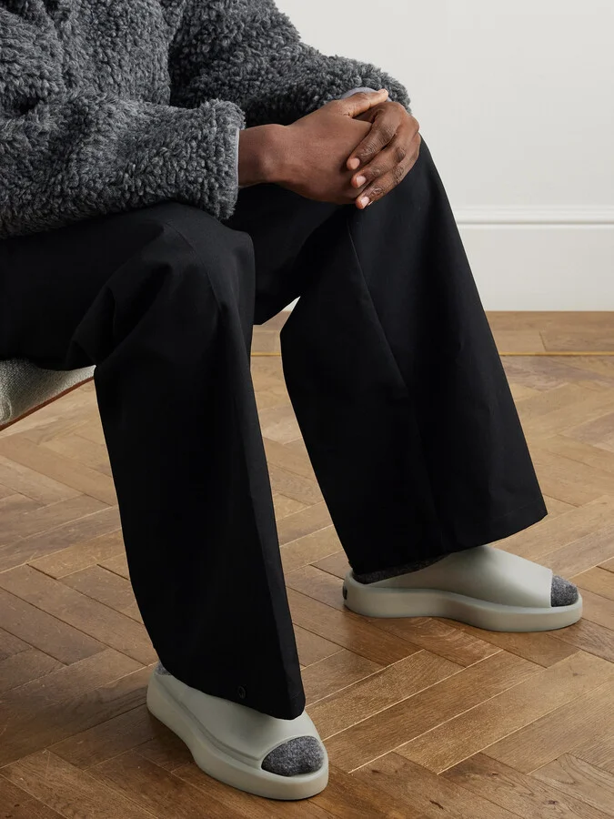Rubber Slides - Image 2