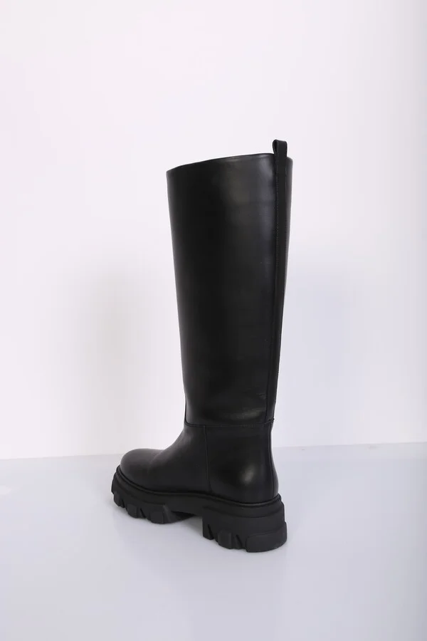 Rubber Tread Sole Perni Boots - Image 2
