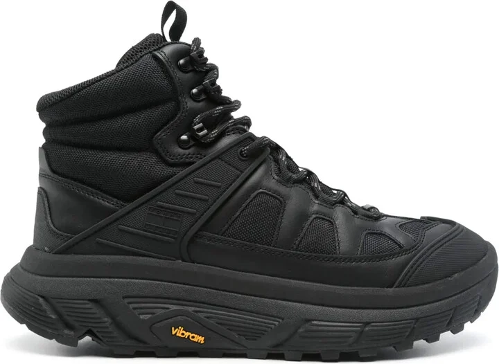 Rubberised-Logo Boots