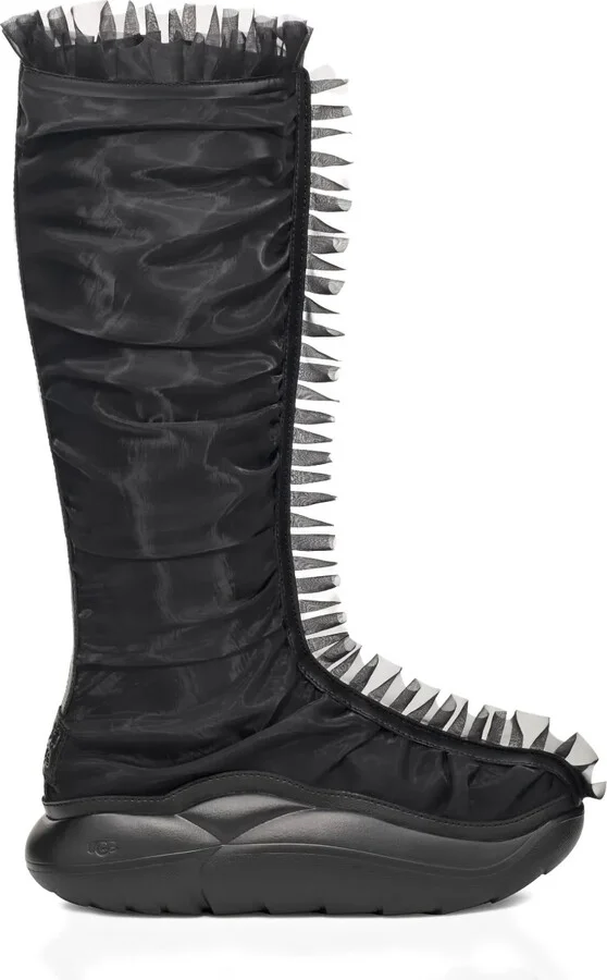 Ruffle Tall boots