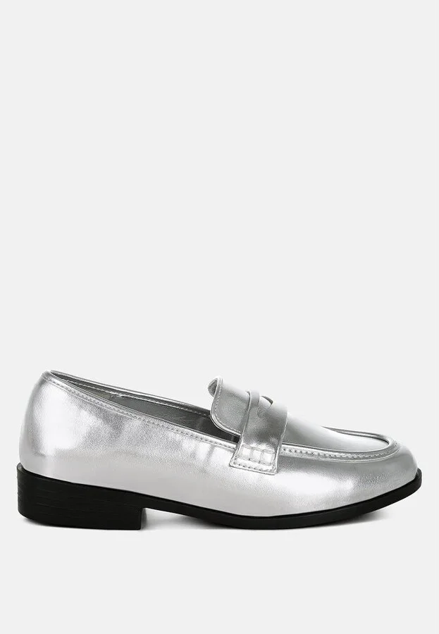 Rugle Metallic Faux Leather Flat Loafers