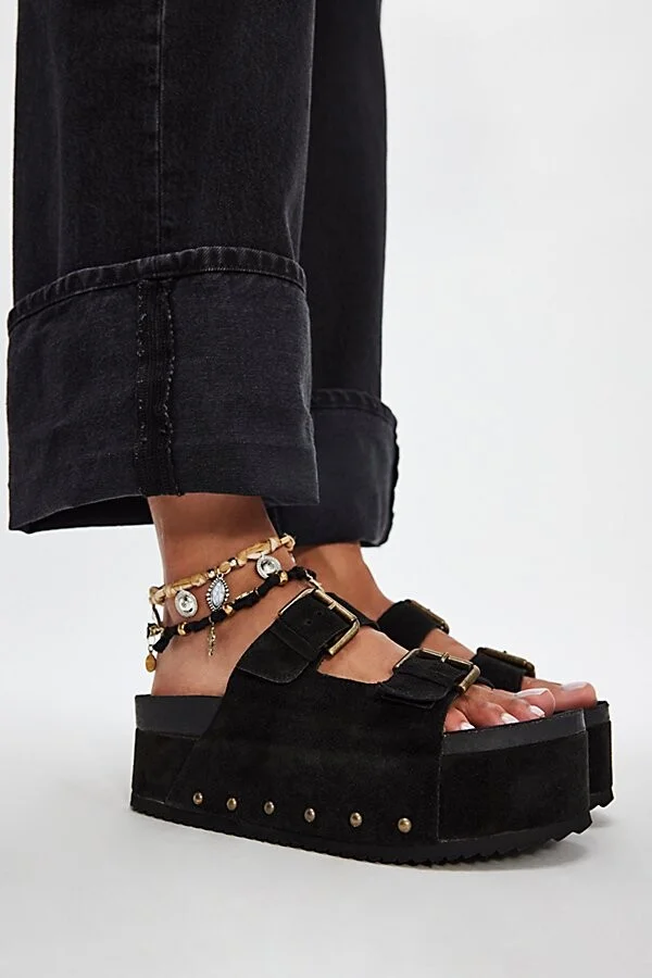 Rule Breaker Flatform Sandals