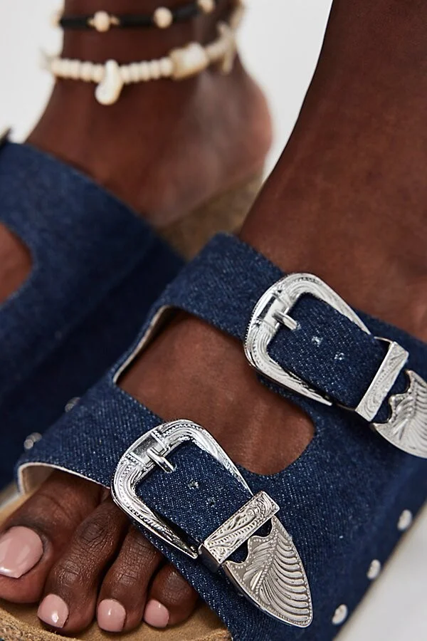 Rule Breaker Goes West Flatform Sandals - Image 2