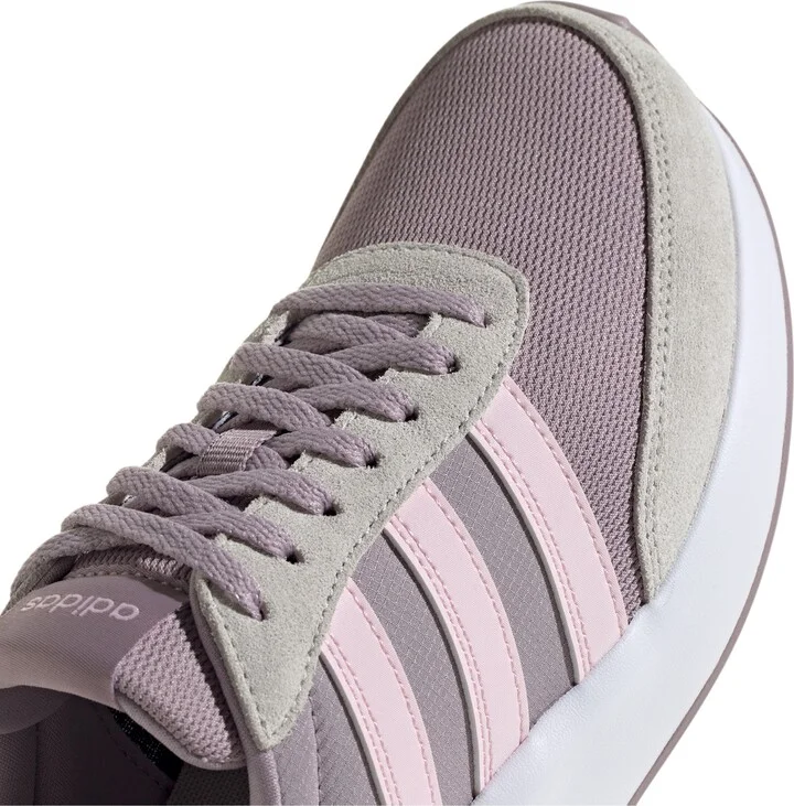 Run 70s Sneaker - Image 8
