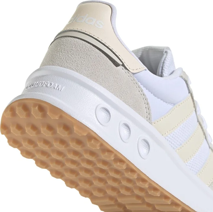 Run 84 Sneaker - Image 9