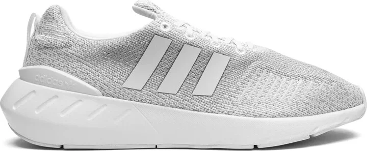Run Swift 2 "White/Grey" sneakers