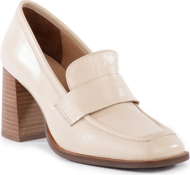 Run the World Loafer Pump