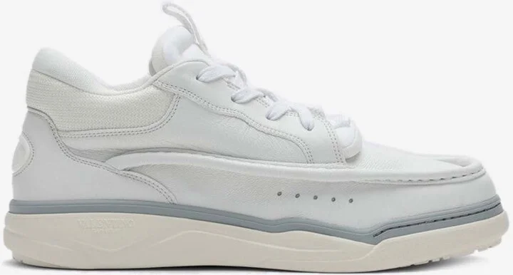 Runboot Leather Low-Top Sneakers