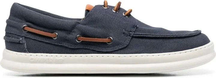 Runner Four boat shoes