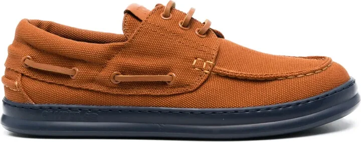 Runner Four boat shoes