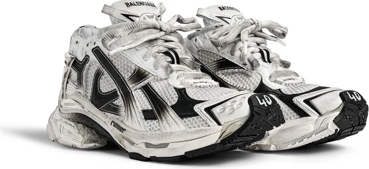 Runner Gradient Sneaker - Image 2