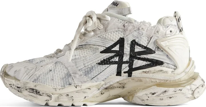 Runner Graffiti Sneaker - Image 4