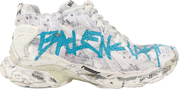 Runner Graffiti Sneakers