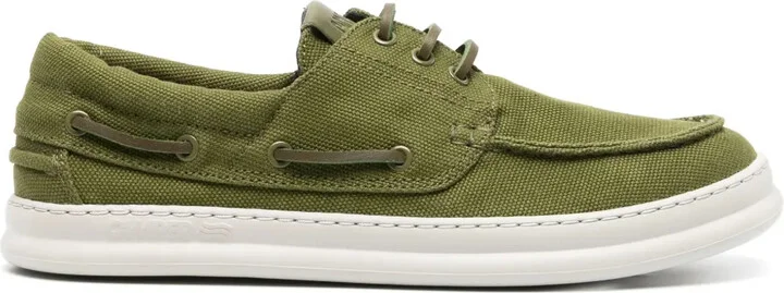 Runner lace-up boat shoes