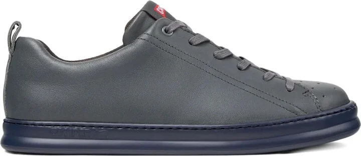Runner leather sneakers