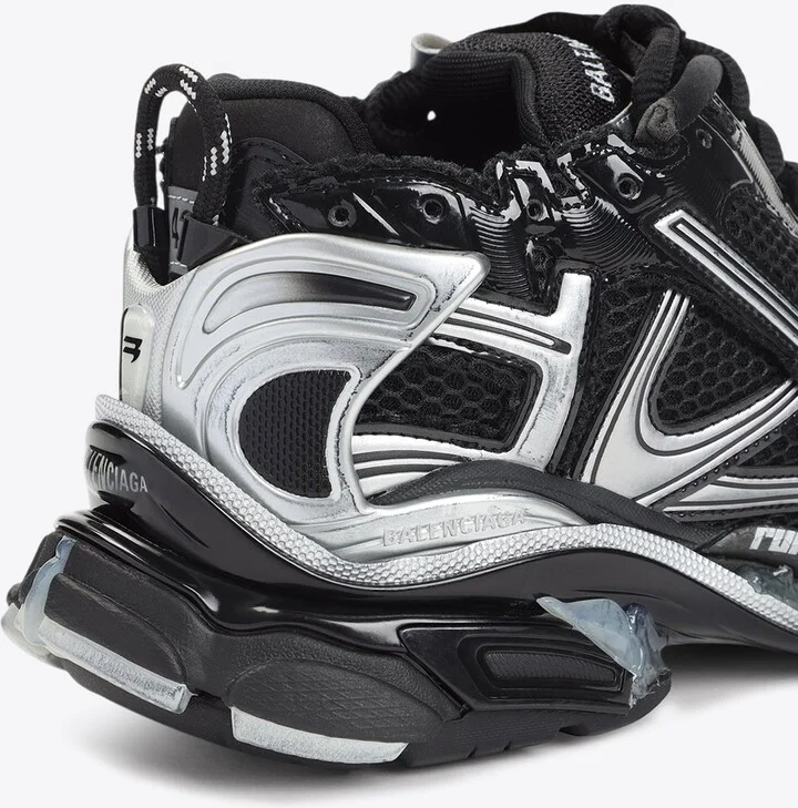 Runner Low-Top Sneakers - Image 3