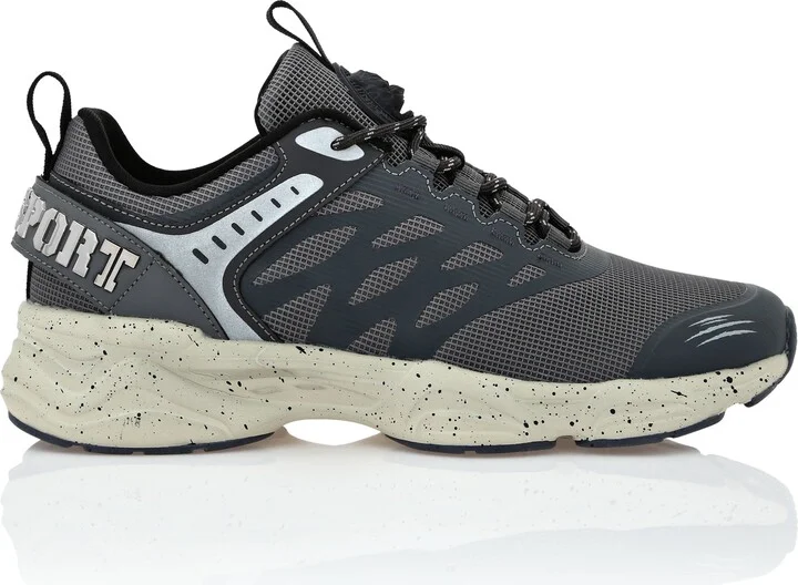 Runner reflective scratch