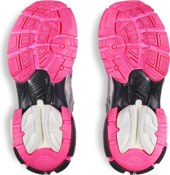 Runner Sneaker - Image 10