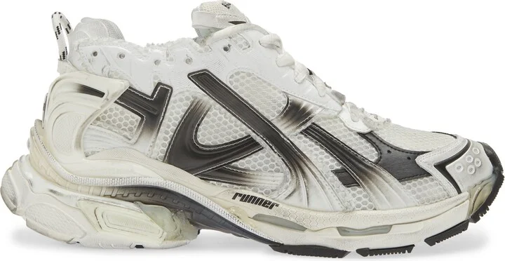 Runner Sneaker - Image 11