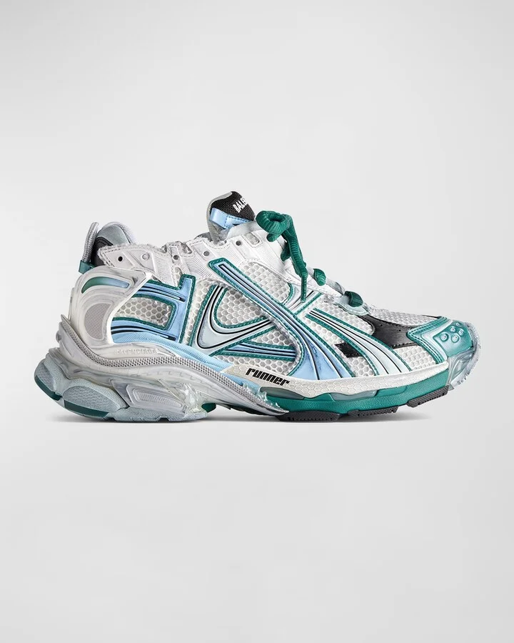 White/green/blue