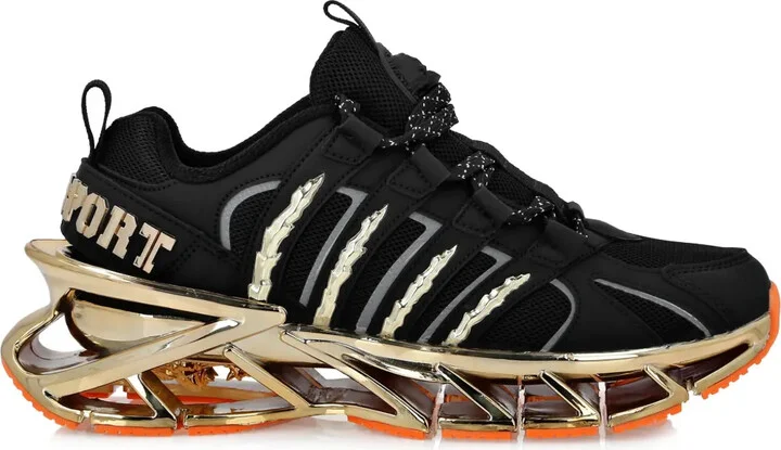 Runner sneakers