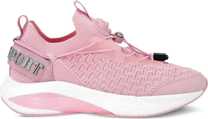 Runner sneakers