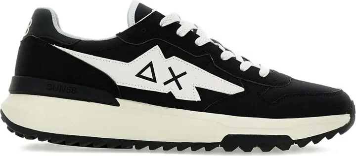 Runner Sneakers