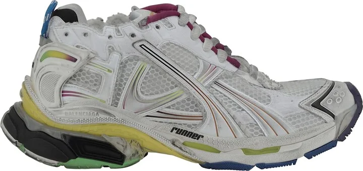 Runner Sneakers