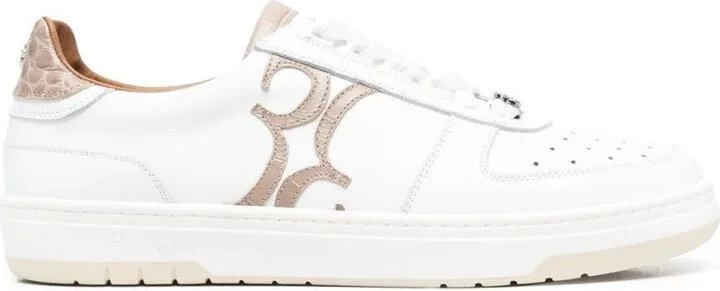 Runner Sneakers