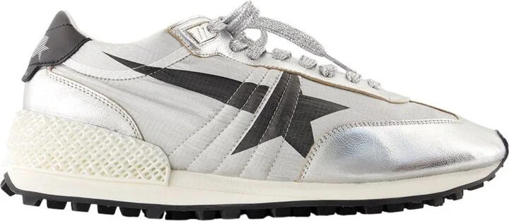 Running Marathon Sneakers - Golden Goose Deluxe Brand - Leather - Silver