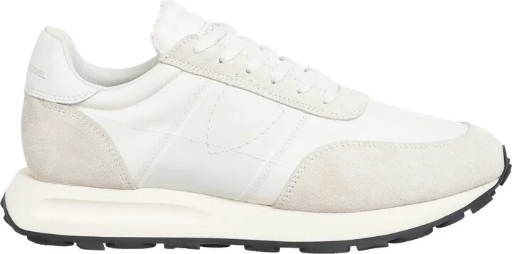 Running Tour Sneakers