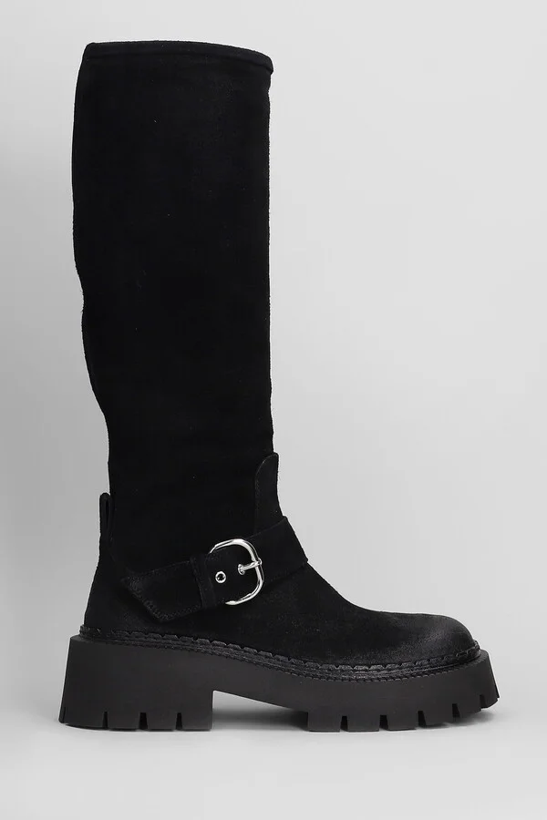 Rust 101 Low Heels Boots In Black Suede
