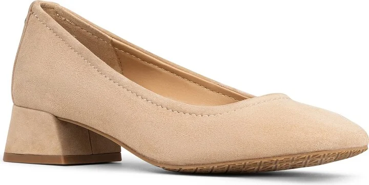 Rya Square Toe Pump