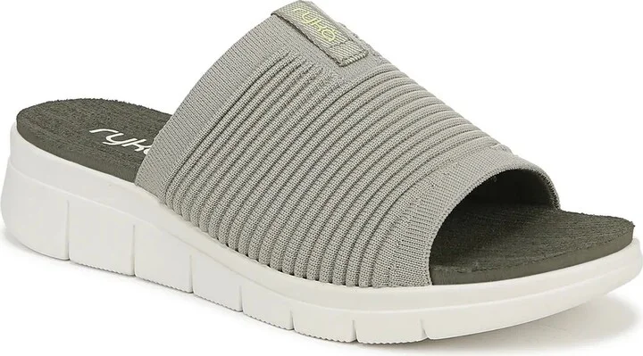 Light Sage Green