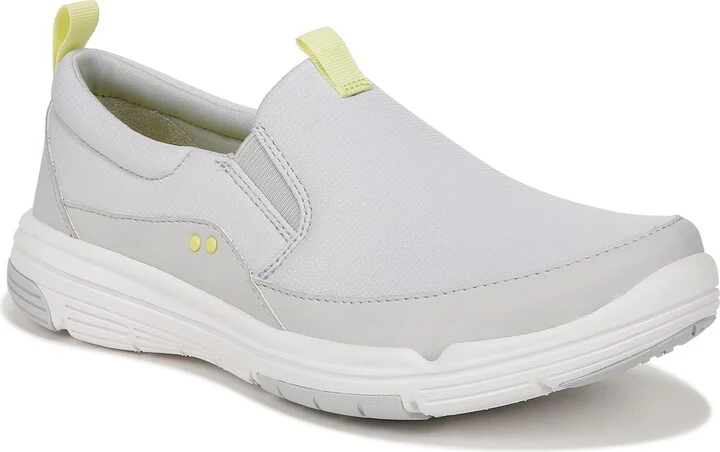 Ryka Womens Amelia Slip On Sneaker Grey 8.5 M
