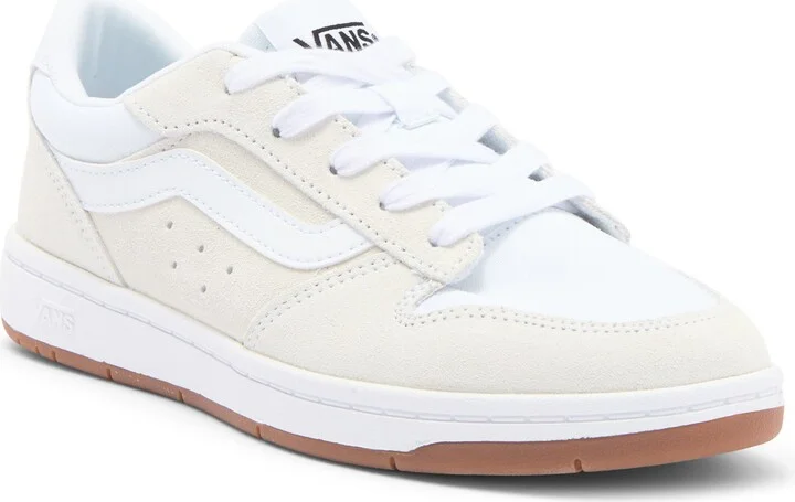 Ryland Sneaker