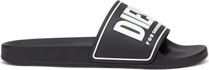 Sa-Mayemi Cc logo-embossed slides