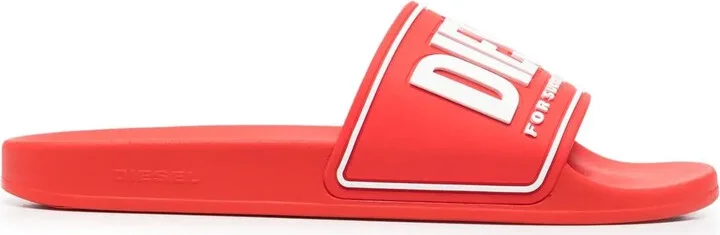 Sa-Mayemi CC logo-embossed slides