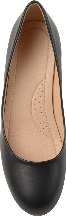 Saar Kitten Heel Pump - Image 4