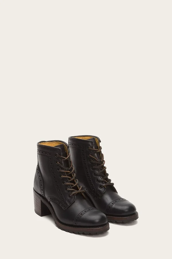Sabrina Brogue - Pre-Loved - Image 2
